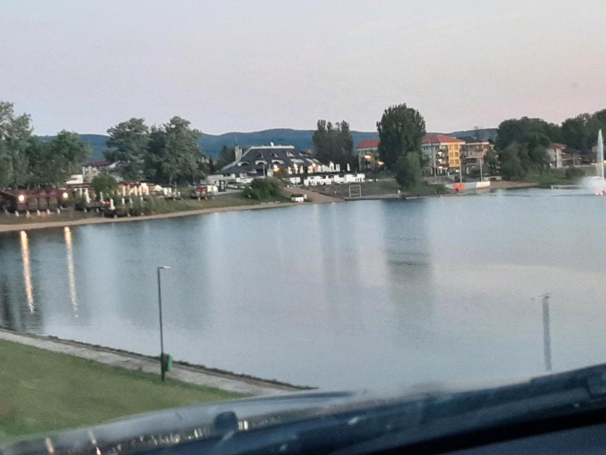 Apartmani K&V Veliko Gradiste Luaran gambar
