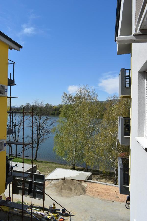 Apartmani K&V Veliko Gradiste Luaran gambar